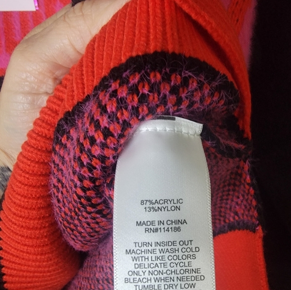 Juicy Couture Sweater | NWT Juicy Juicy Couture Pull Over Fuzzy Sweater Size XS - Picture 5 of 6